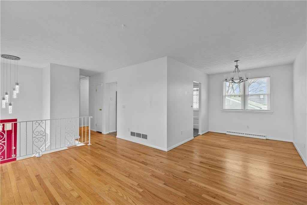 4 Weetamoe Rd - Photo 6 of 30