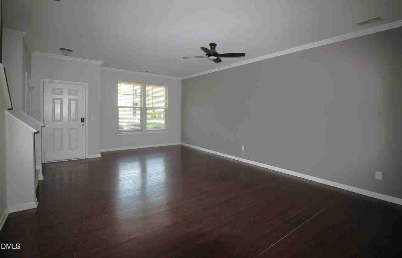 4436 Iyar Way - Photo 3 of 15