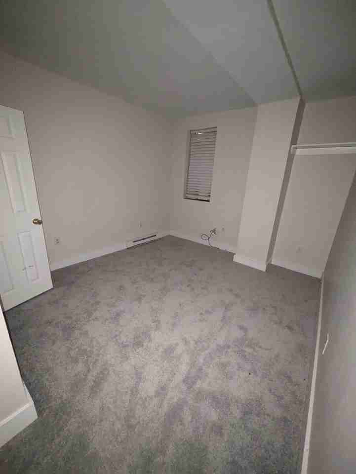 831 Kirkwood St #C - Photo 7 of 7