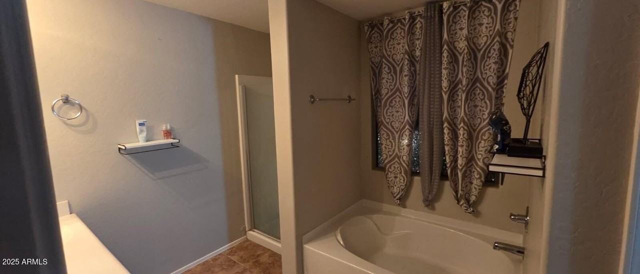 4717 E Redfield Rd - Photo 6 of 13