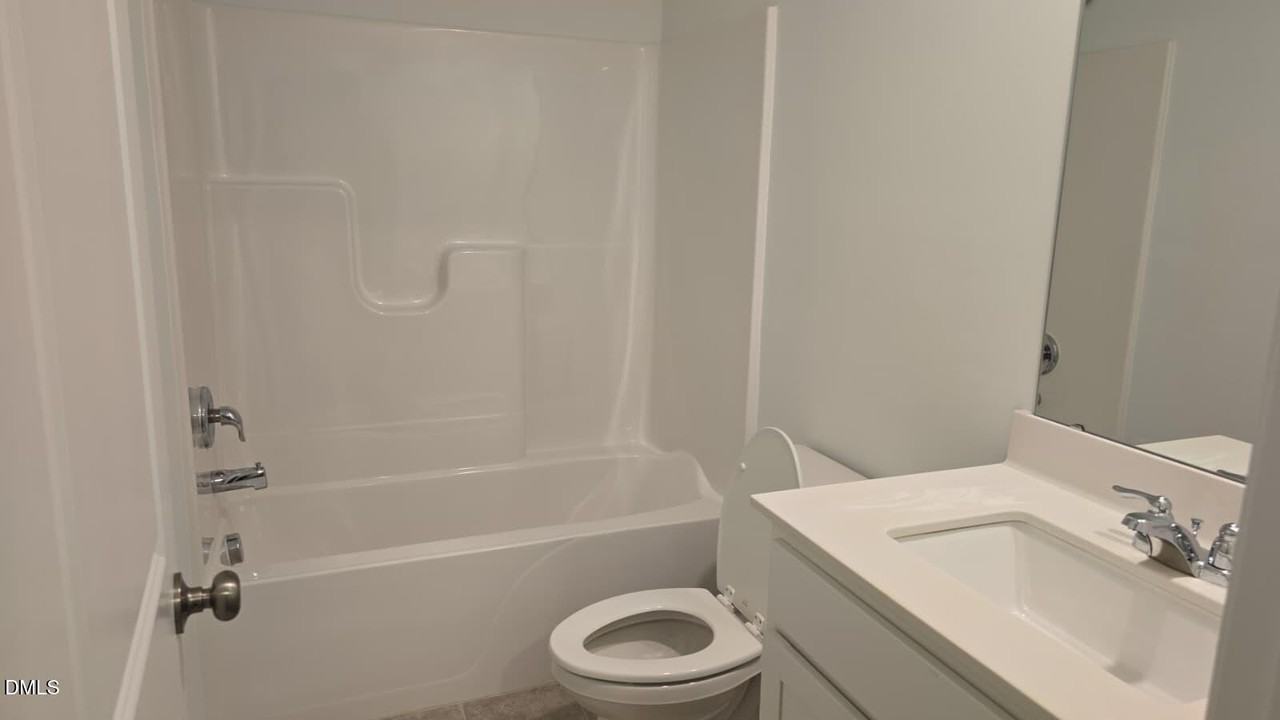 824 Basswood Glen Trl - Photo 6 of 32