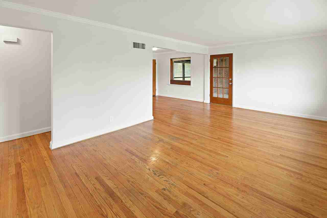 9701 Colony Dr #1 - Photo 6 of 20