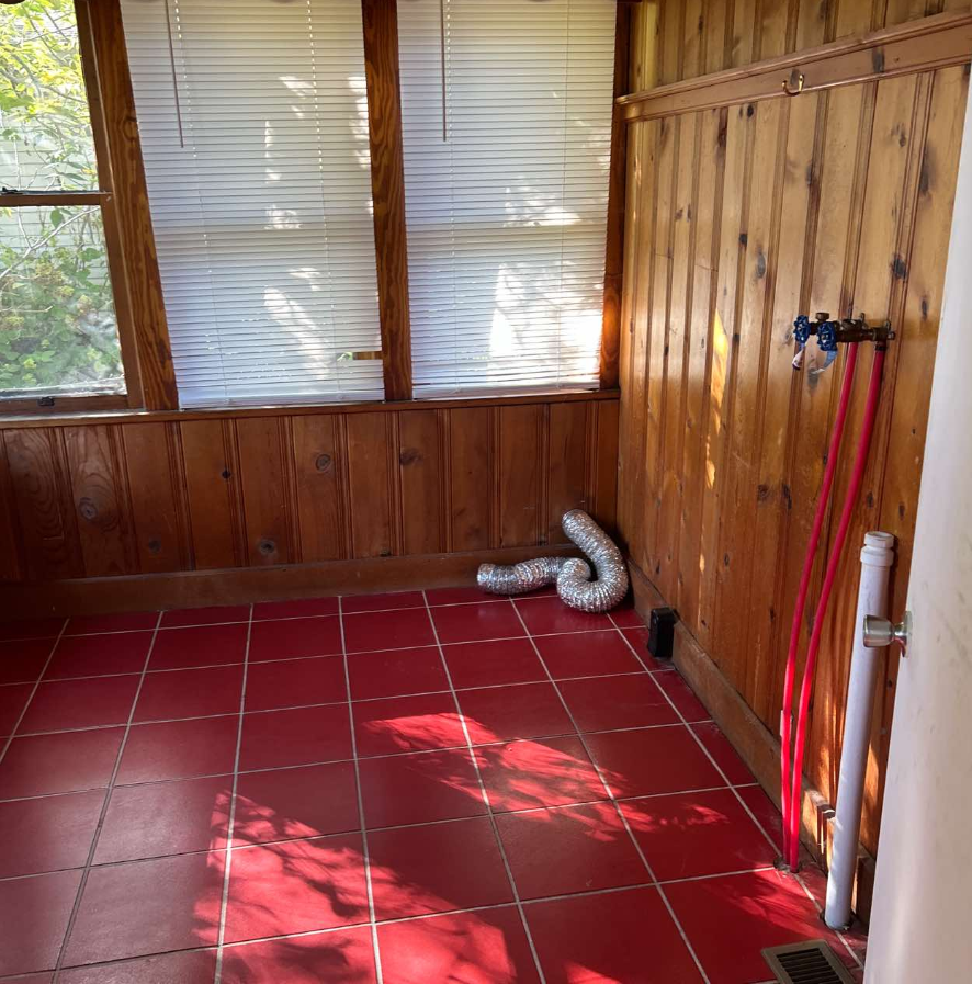 110 E Burgess St #1 - Photo 4 of 10