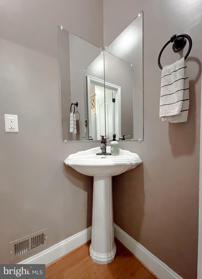 46230 Sylvan Ct - Photo 5 of 46