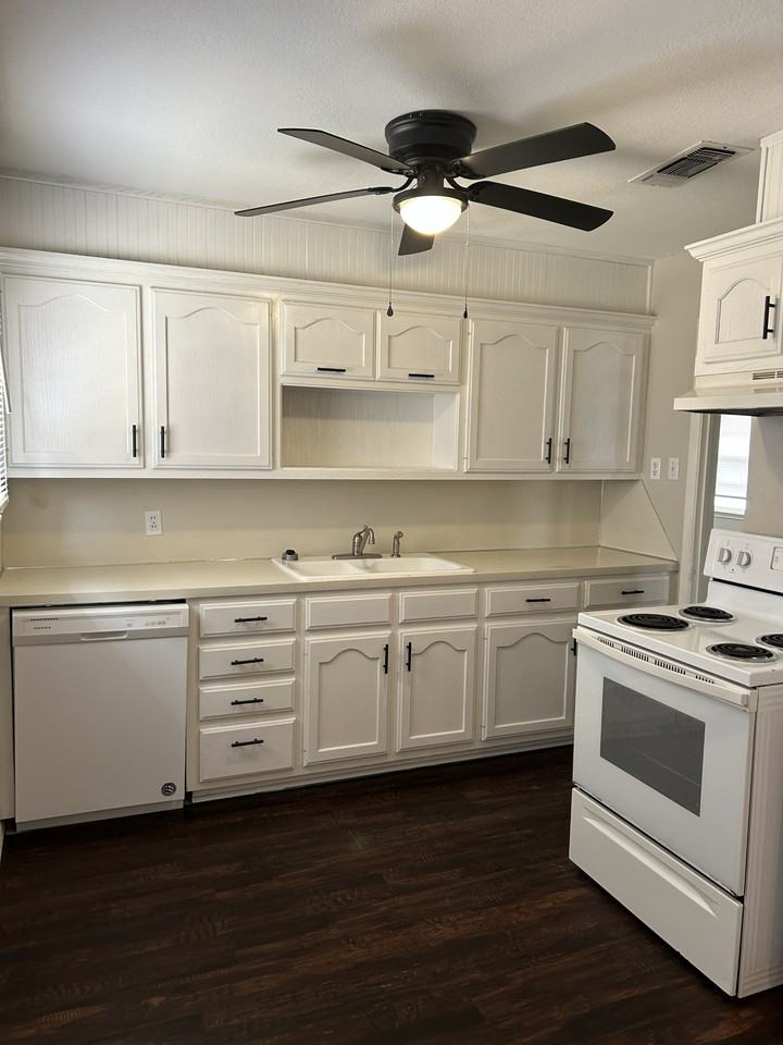 1618 Mount Washington Rd #1 - Photo 2 of 30