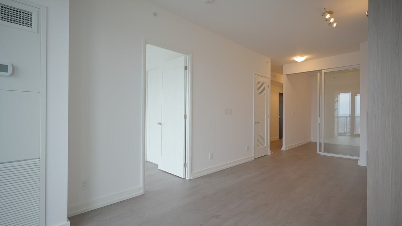 75 - 75 James Street South #3101 - Photo 7 of 32