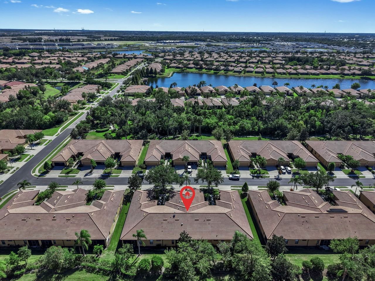 313 Seneca Falls Dr - Photo 4 of 50