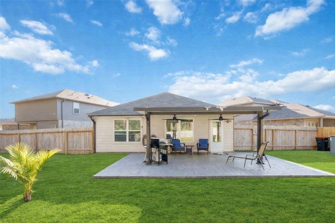 24034 Sunview Valley Dr - Photo 4 of 43