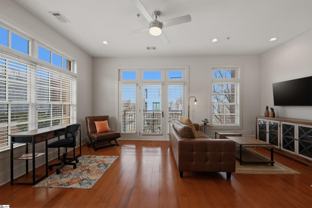 301 Augusta St - Photo 1 of 1