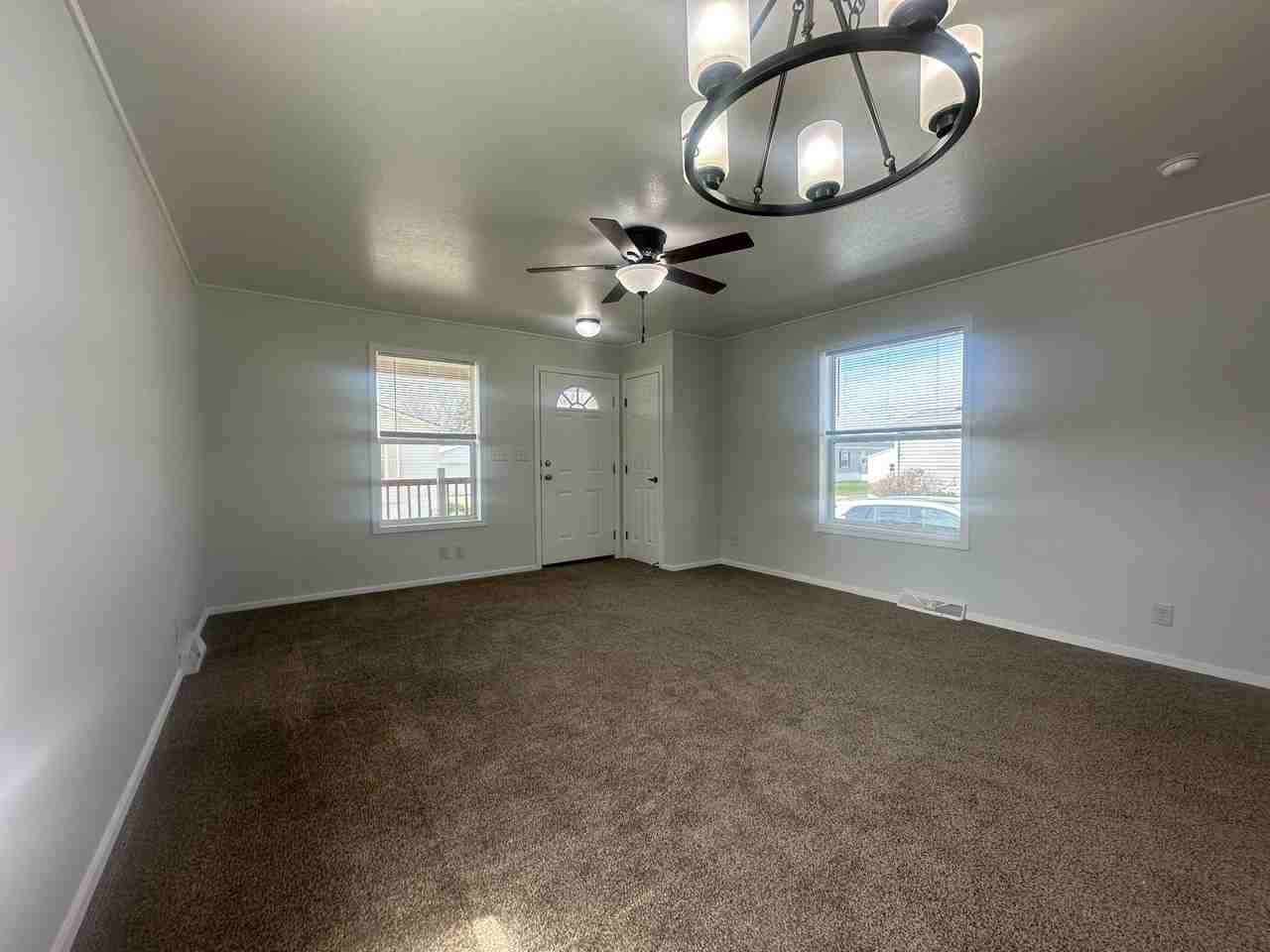 1961 Se Four Seasons Dr #172 - Photo 6 of 25