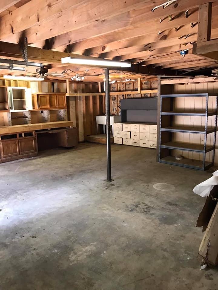 323 N Mercer - Photo 2 of 10