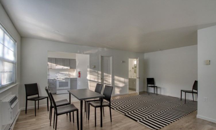 79B Milford Avenue #B - Photo 3 of 21