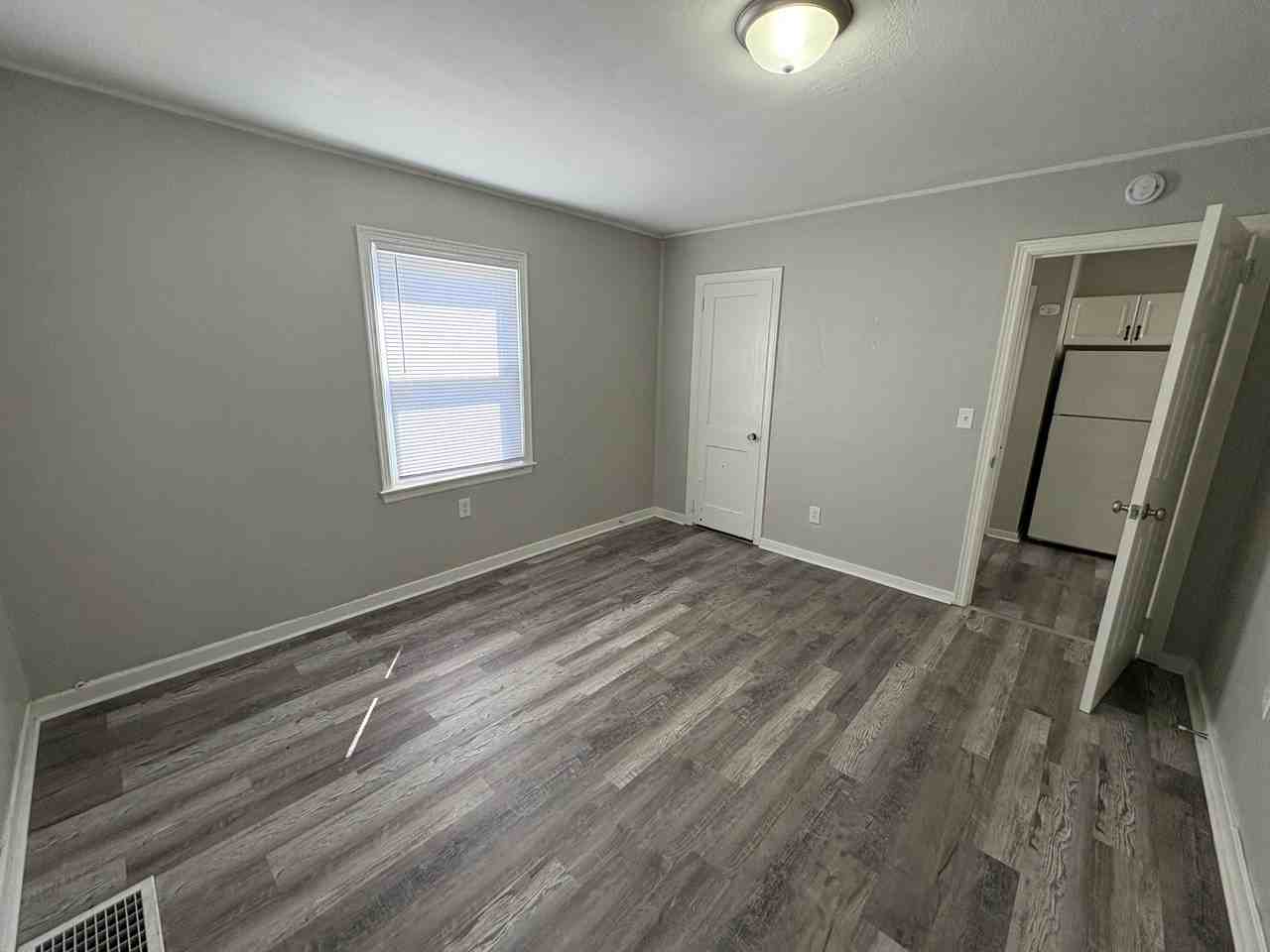 309 Treasure Street - Photo 3 of 8