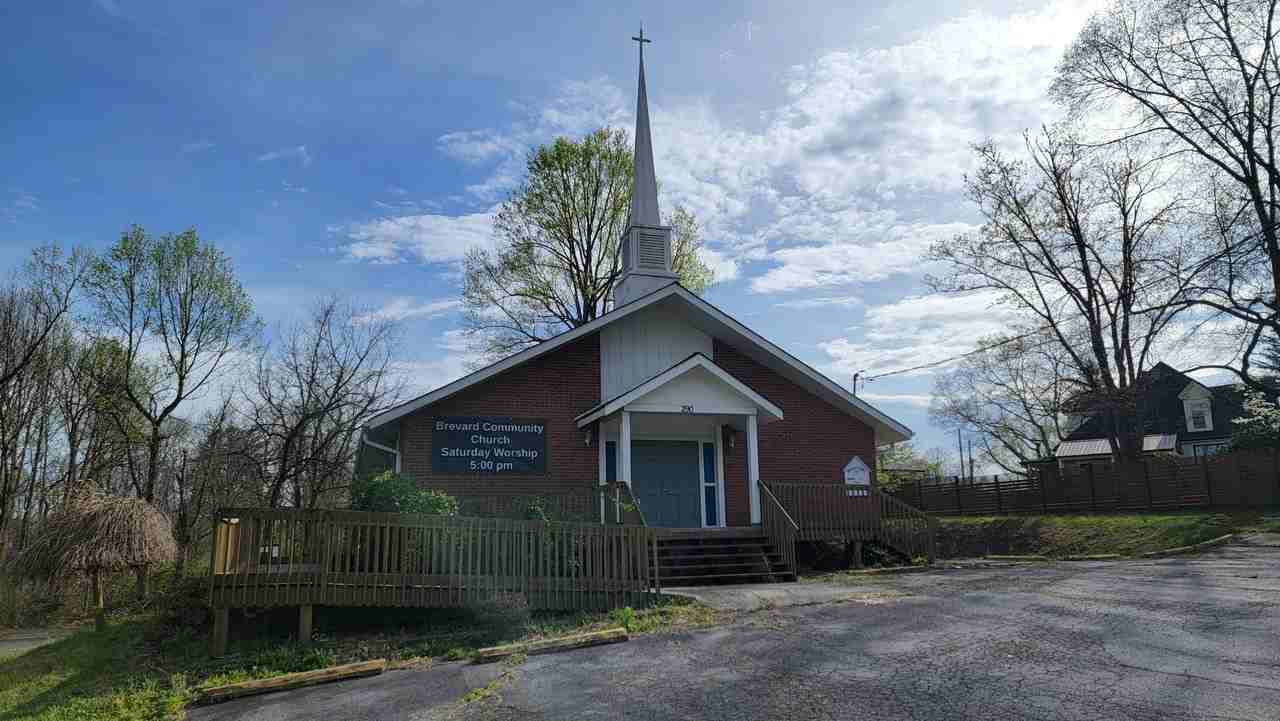 290 Old Hendersonville Hwy #0 - Photo 2 of 20