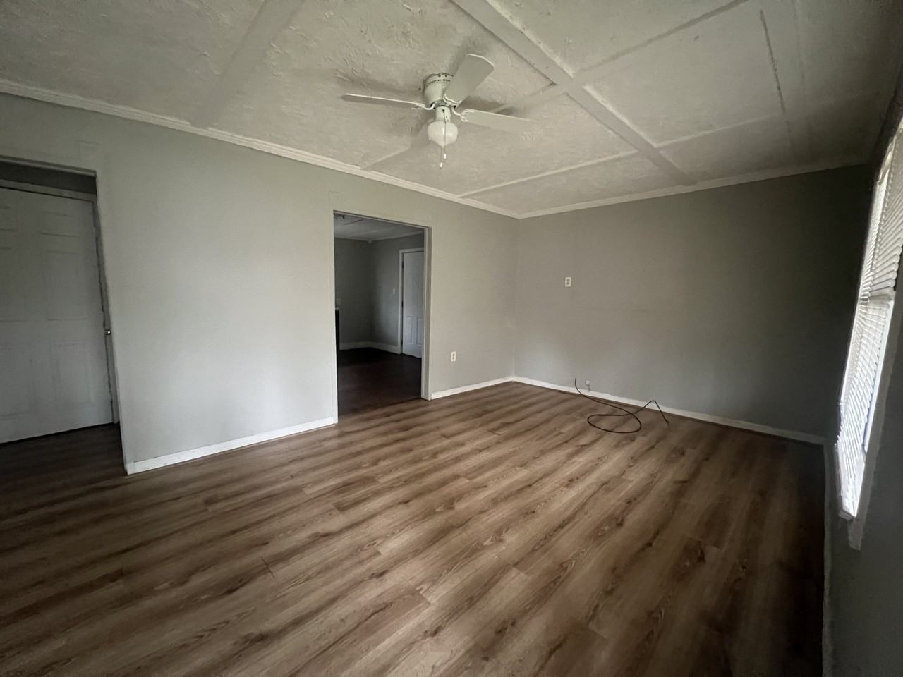 207 Mcfadden Ave #A - Photo 4 of 10