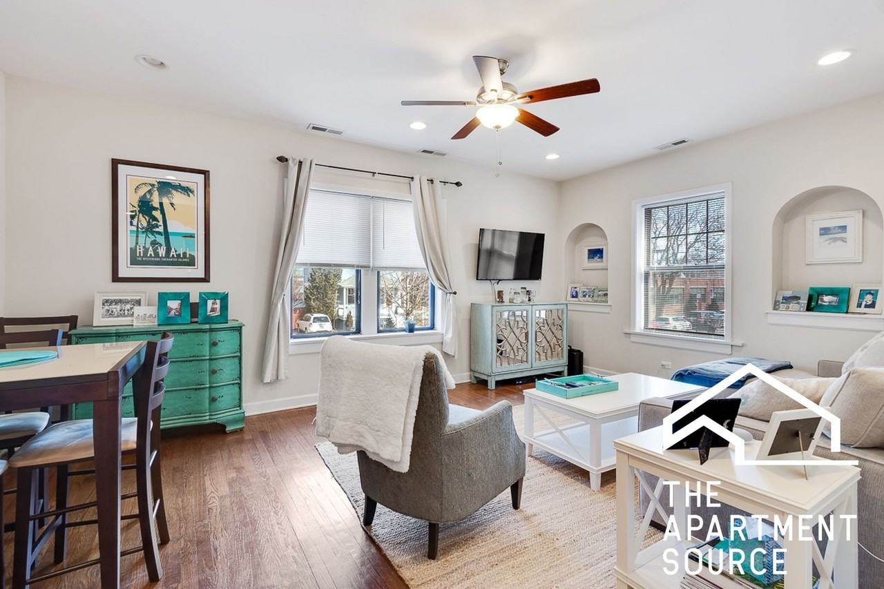 1827 W Leland Ave #1 - Photo 2 of 6