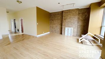 featured image of 1549 S Christiana Ave #3