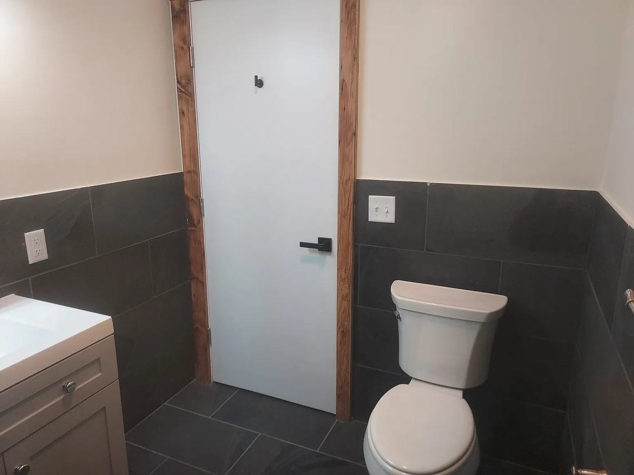 257 3rd St Apt 2r #2R - Photo 3 of 8