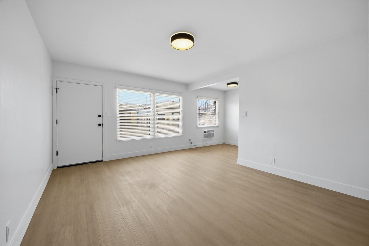 6416 South Victoria Avenue #2 - Photo 6 of 13