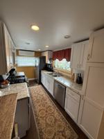 featured image of 210 E Columbia St #1