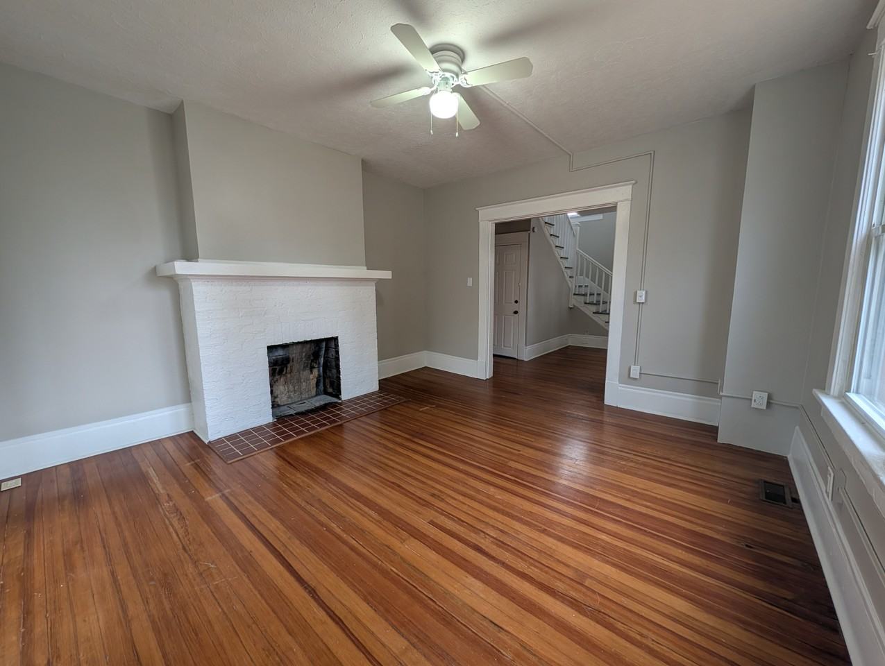 101 Thomas Rd #A - Photo 3 of 14