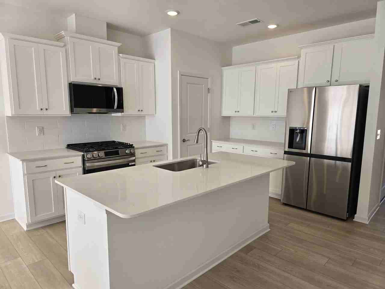 1816 Pheasant Trace Cir #1 - Photo 5 of 26