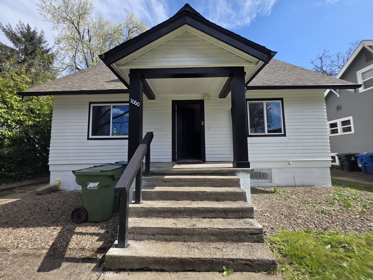 KE16-1- 1060 15th Street NE Salem, OR 97301 #1 - Photo 2 of 50