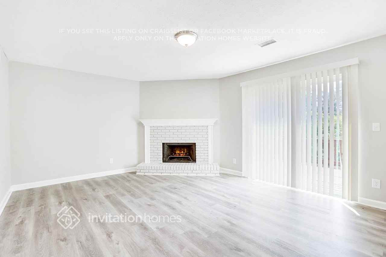 4511 Yorkdale Dr - Photo 6 of 26