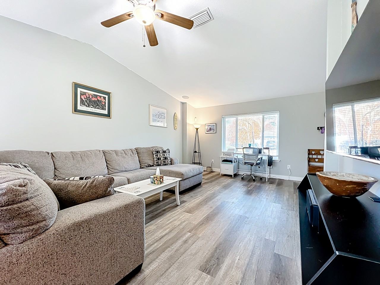 1614 Earlham Ave Nw #1 - Photo 7 of 23