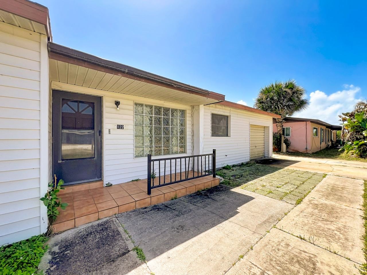 122 Eden Ave #1 - Photo 2 of 20