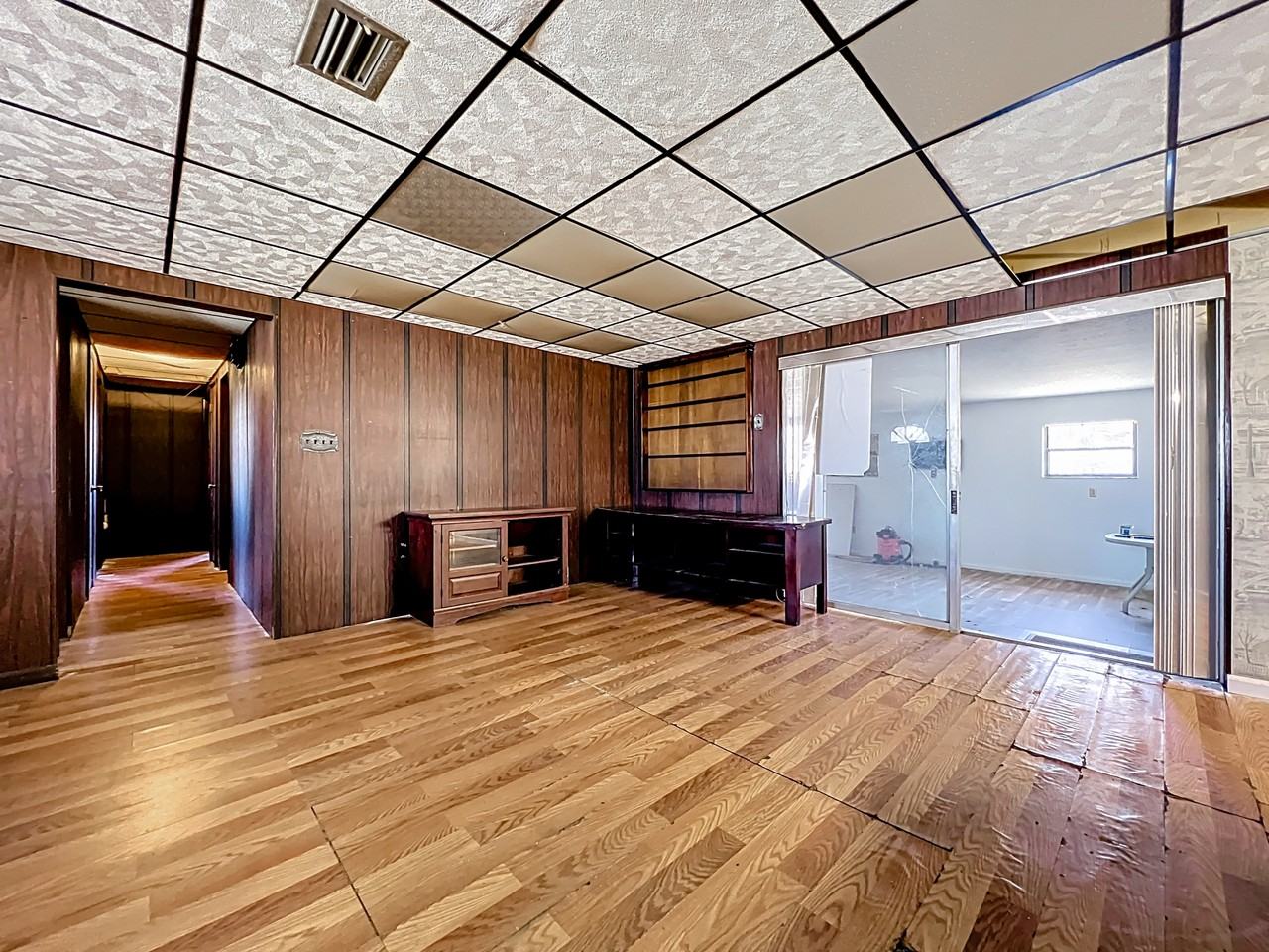 122 Eden Ave #1 - Photo 6 of 20