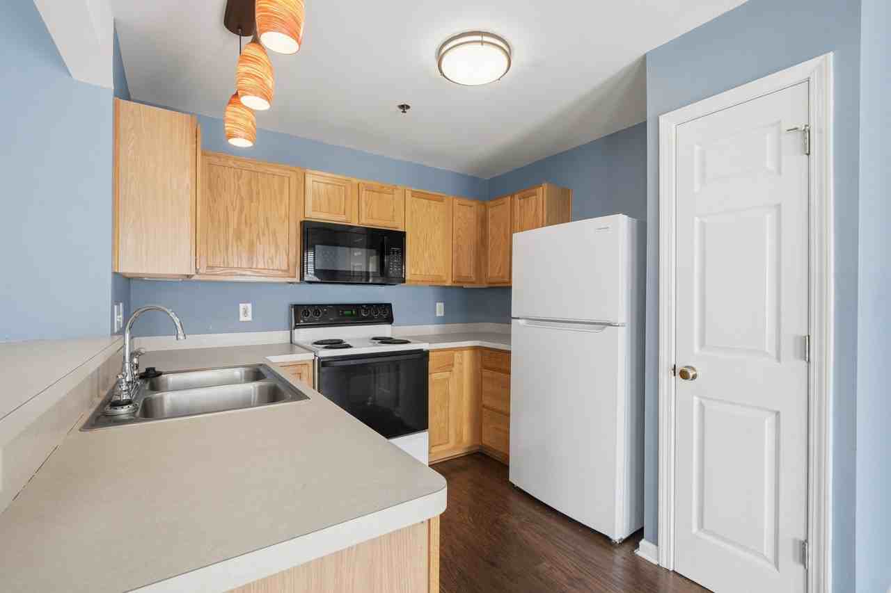 247 Cottonwood Creek Cir #1 - Photo 3 of 50