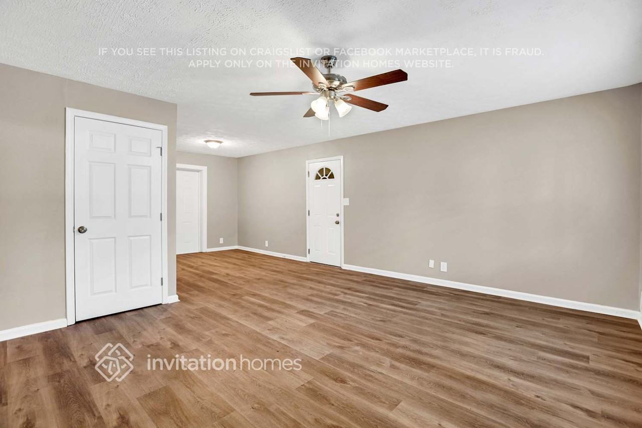 104 Shepherd Dr - Photo 2 of 21