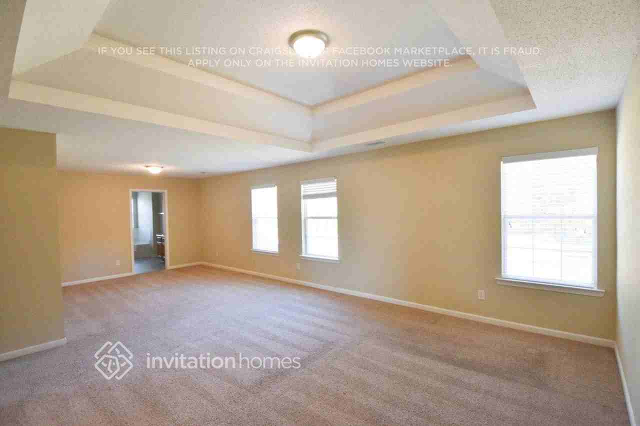 1940 Cornerstone Pass - Photo 7 of 11