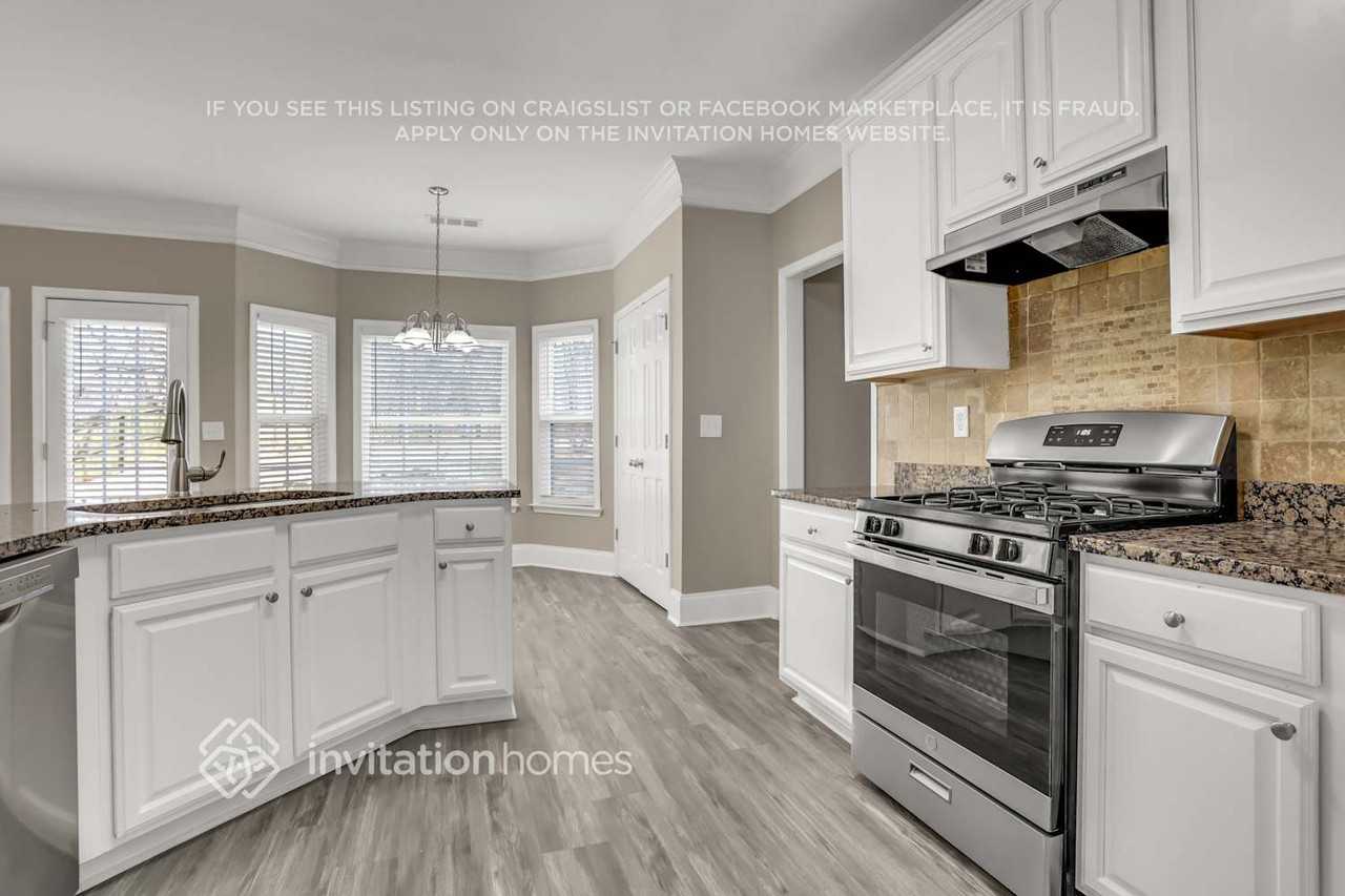 875 Creekdale Dr - Photo 4 of 15