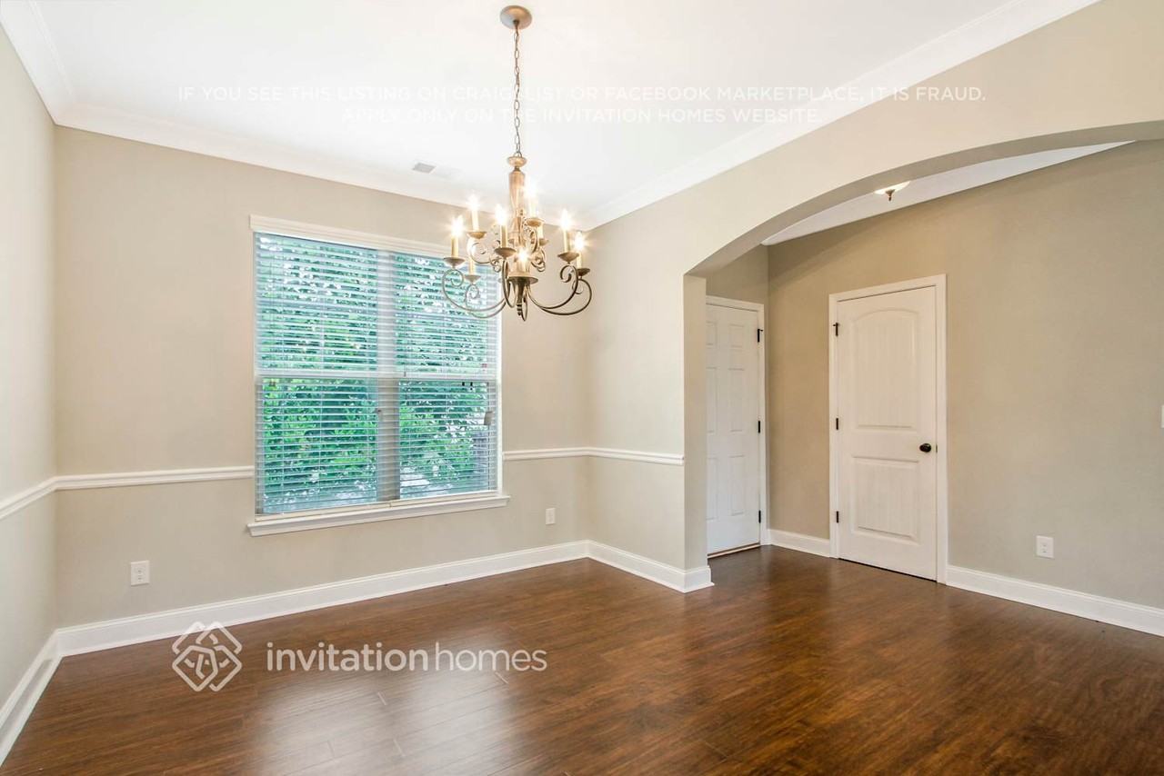 3325 Allison Cir - Photo 3 of 24