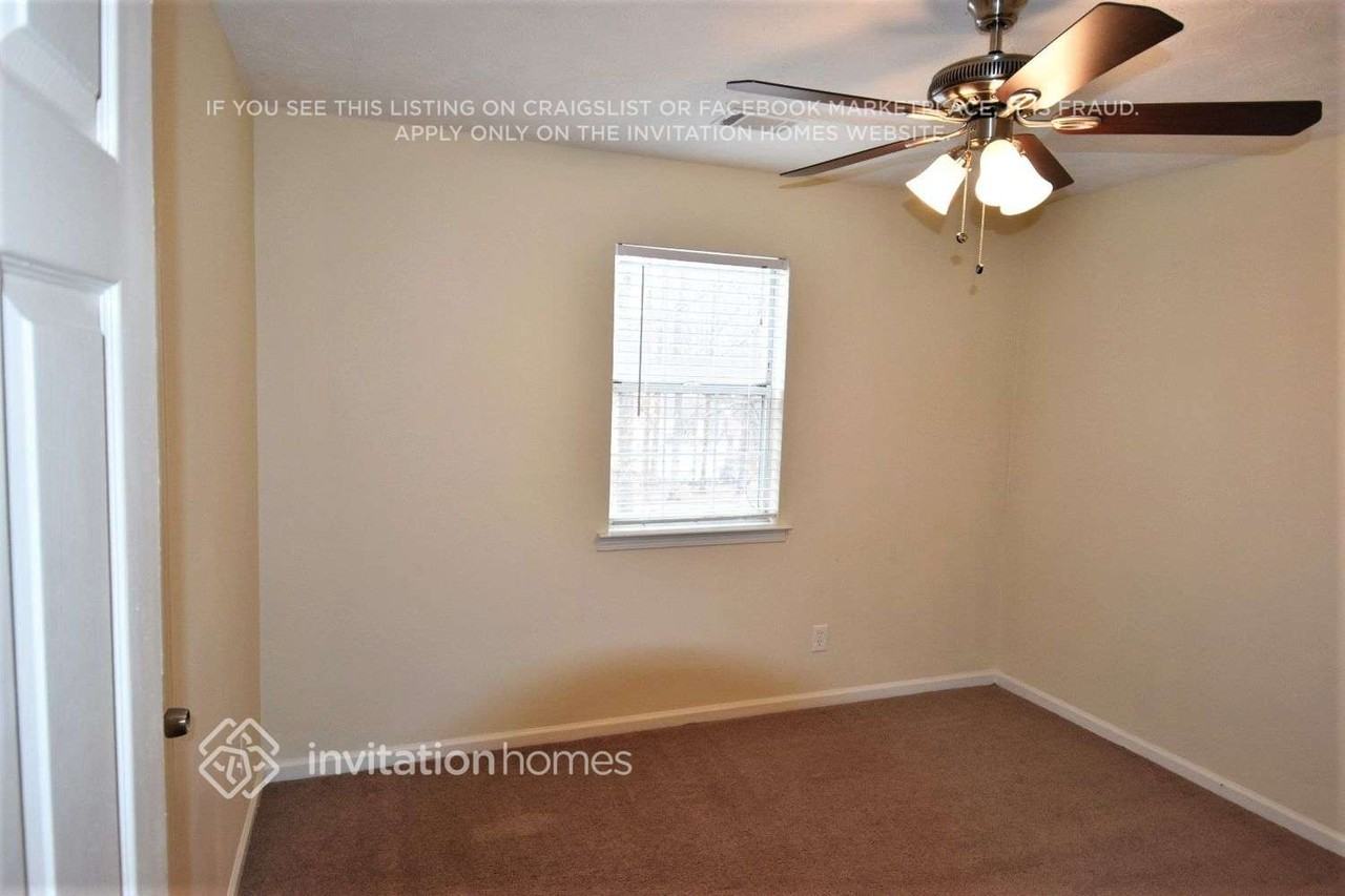 4324 Saddlecreek Ct - Photo 6 of 12