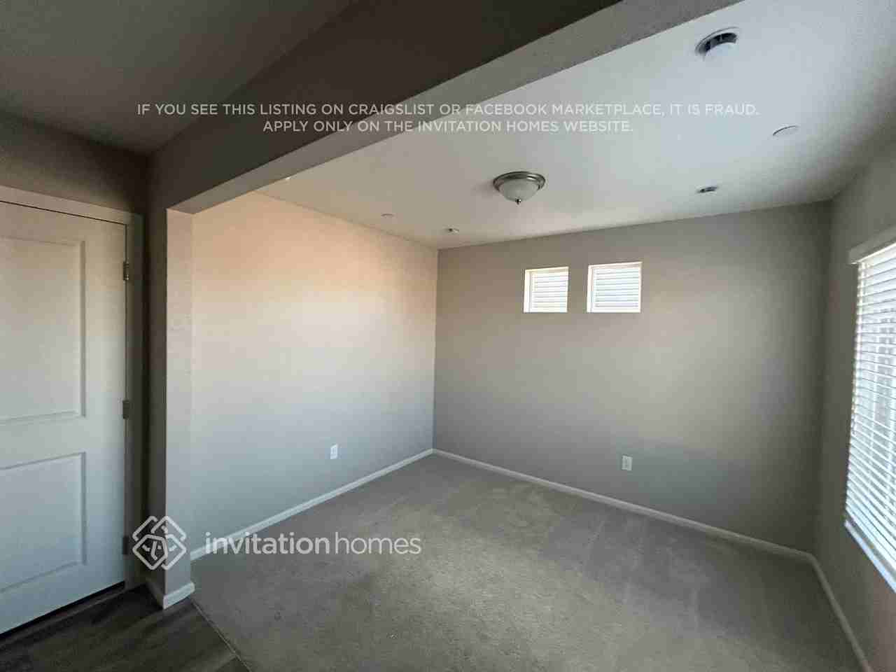 13551 E 103rd Pl - Photo 3 of 20