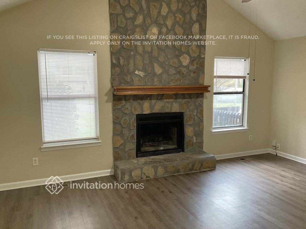 1888 Cedar Chase Dr - Photo 3 of 15