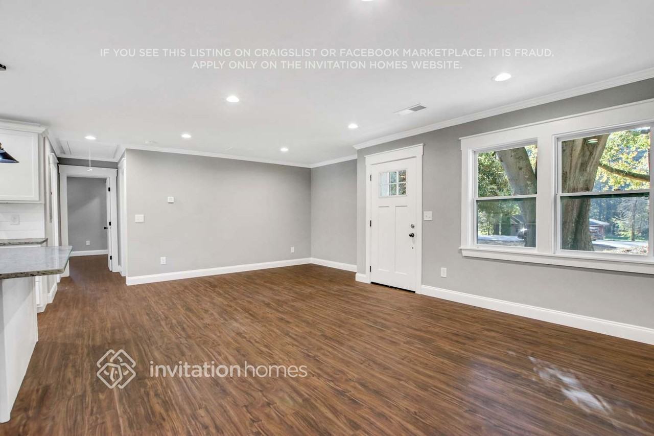 4587 Frank Aiken Rd - Photo 3 of 22