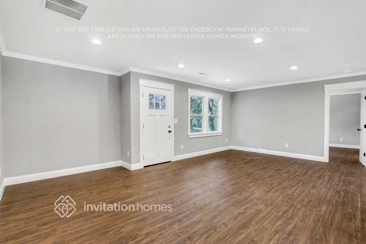 4587 Frank Aiken Rd - Photo 2 of 22