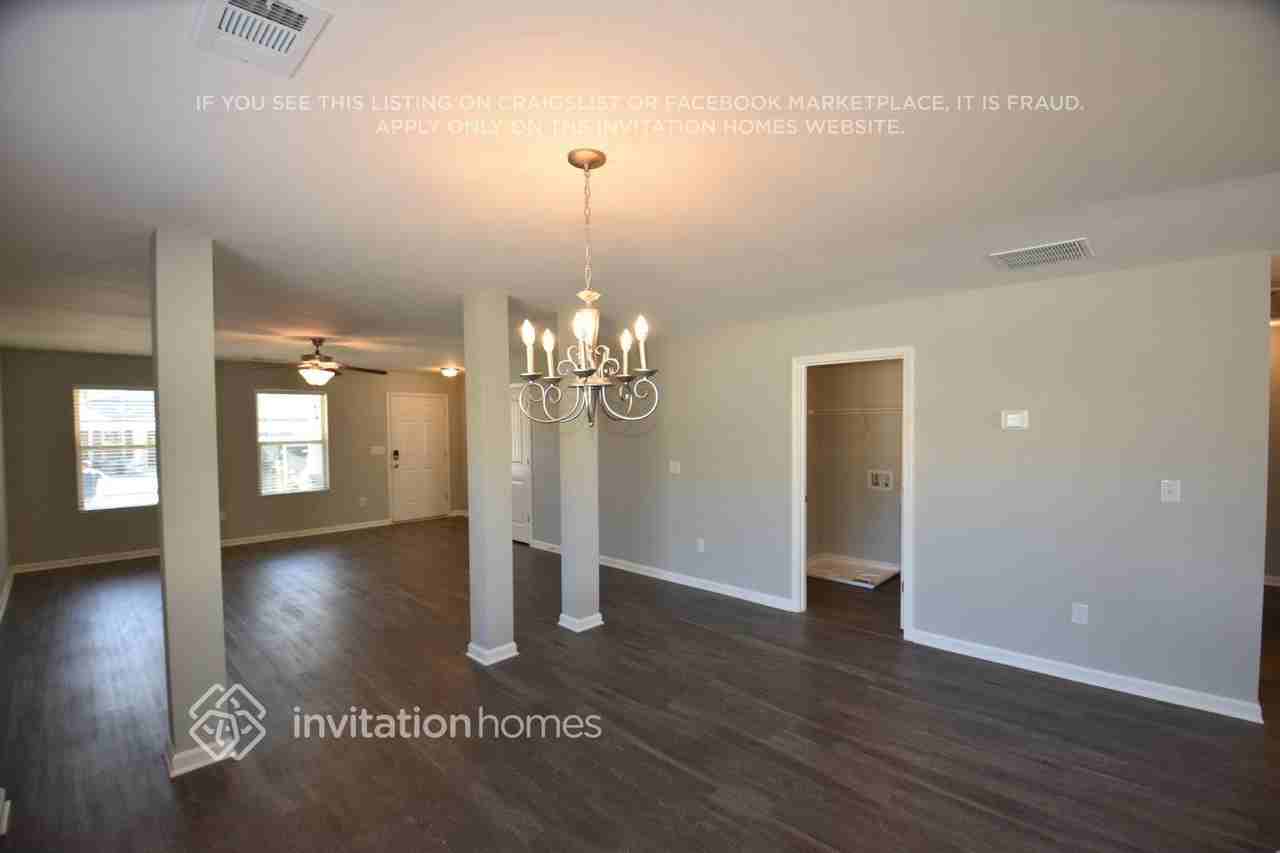 10 Fernhill Ct - Photo 3 of 15