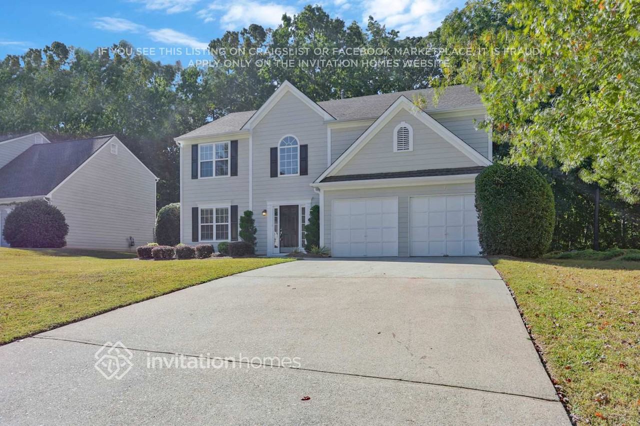 3417 Sandlake Dr Sw - Photo 2 of 26