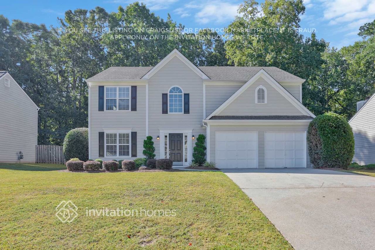 3417 Sandlake Dr Sw - Photo 3 of 26