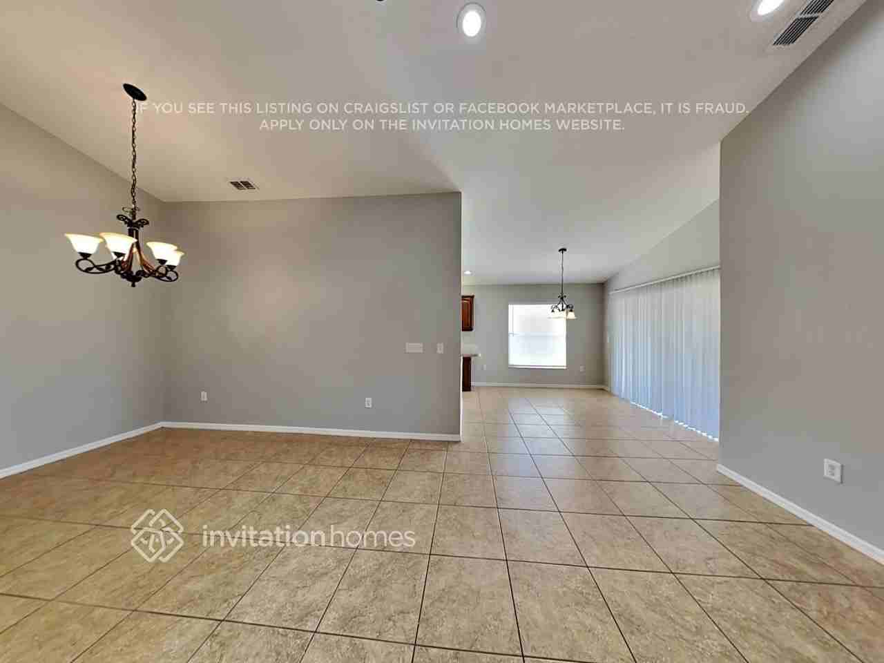 5711 Lakeside Landings Blvd - Photo 3 of 19