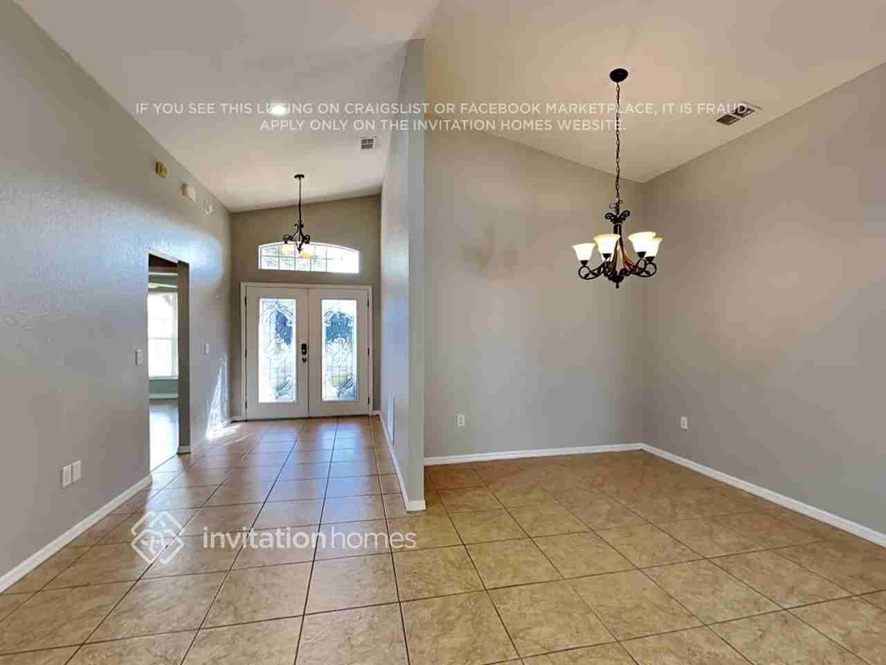 5711 Lakeside Landings Blvd - Photo 4 of 19