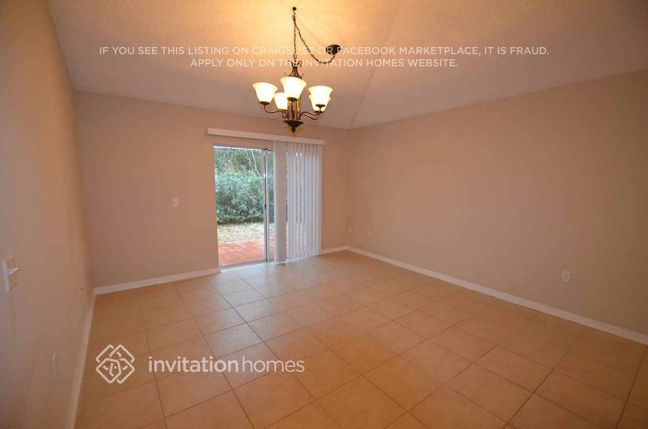 4118 Half Moon Cir - Photo 5 of 12