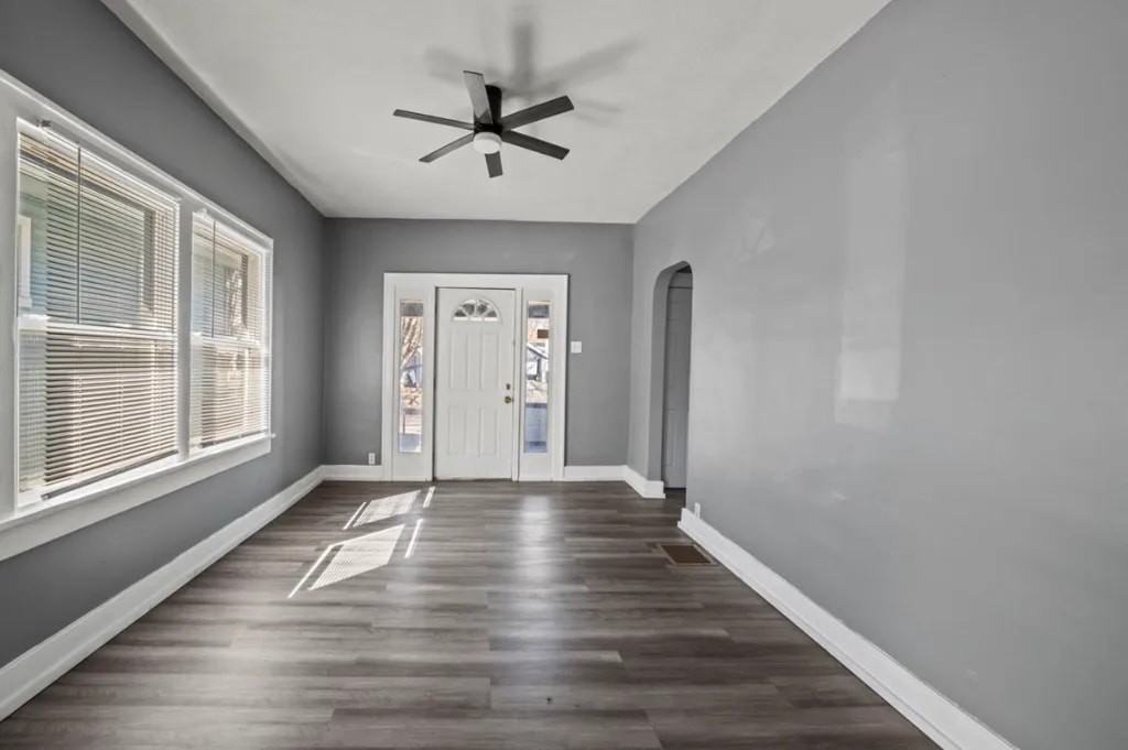 409 N Temple Ave #1 - Photo 2 of 16