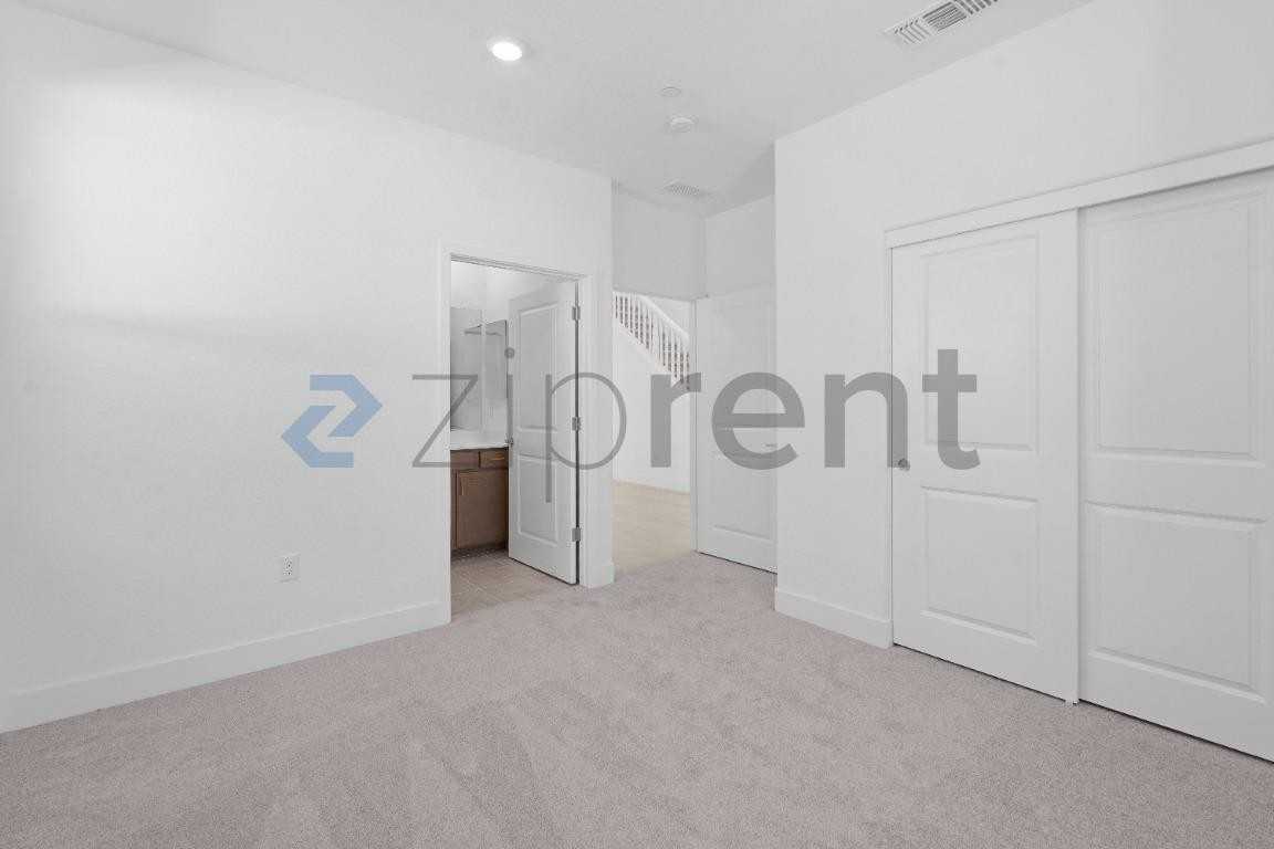 8069 Gwinn Cir - Photo 5 of 28