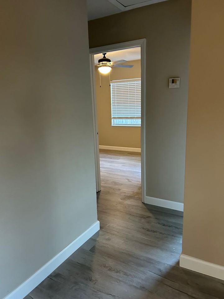 DSP 345 N Dewey - Photo 5 of 23